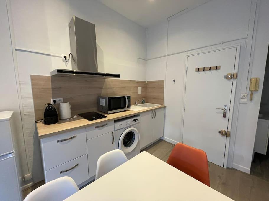 Apartamento Cosy T3 Proche Gare Et Polygone Béziers Exterior foto