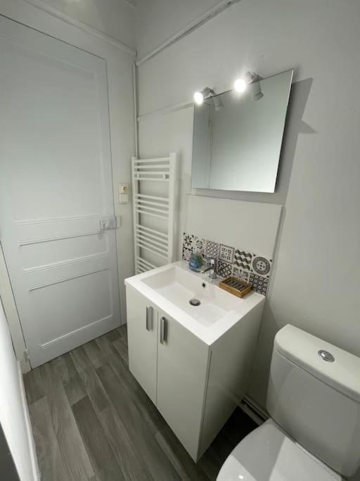 Apartamento Cosy T3 Proche Gare Et Polygone Béziers Exterior foto
